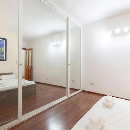 Spacious Apt With Table Soccer Just Off Promenade By 360 Estates Lägenhet